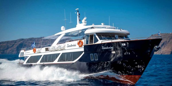 Maistros Santorini